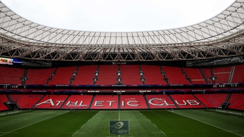 Aer Lingus apologises after two Leinster fans stranded in Dublin