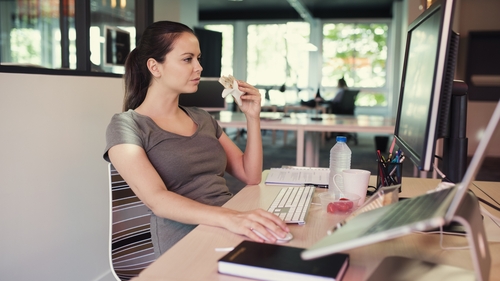 Are you eating 'al desko'? Are you eating 'al desko'?