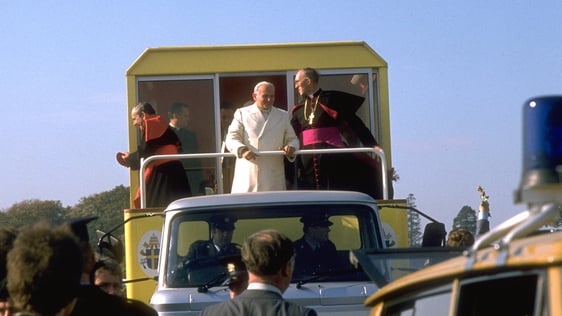 Pope in popemobile in Phoenix Park, 1979
