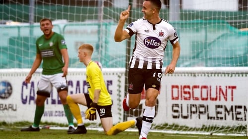 Dundalk return to the top after seaside stroll Dundalk return to the top after seaside stroll