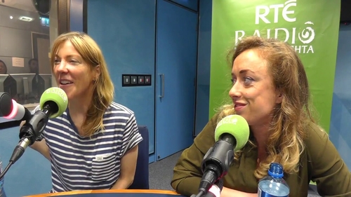 'Caithfidh tú a bheith deas' Mná grinn ag caint ar a dtaithí 'Caithfidh tú a bheith deas' Mná grinn ag caint ar a dtaithí