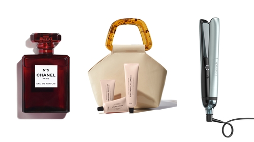 Gift ideas for the #beautyjunkie in your life Gift ideas for the #beautyjunkie in your life