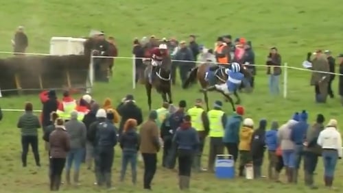 Horse jockey almost falls off but ends up winning race in Ireland