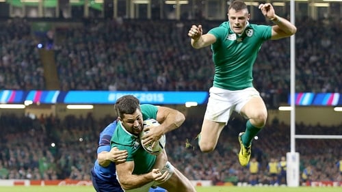 Henshaw starts at fullback for Ireland in bold move by Schmidt