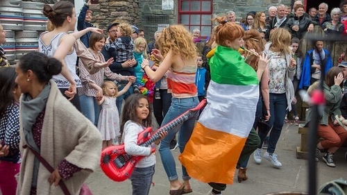 Scoth na bhFéilte i gceantair Ghaeltachta Scoth na bhFéilte i gceantair Ghaeltachta