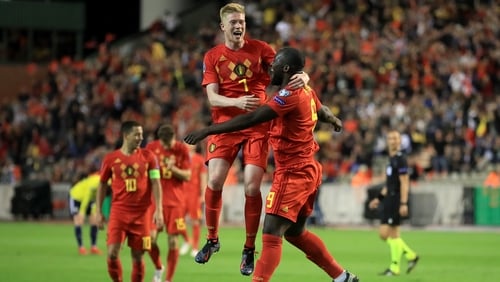 Kevin De Bruyne and Romelu Lukaku celebrate