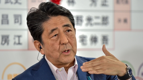 Abe fails to win majority to alter Japan pacifist laws Abe fails to win majority to alter Japan pacifist laws