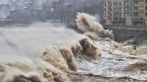 China: 18 dead, millions evacuated as typhoon Lekima makes landfall China: 18 dead, millions evacuated as typhoon Lekima makes landfall