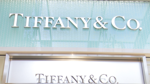 Tiffany Shares Slip on Weaker Sales