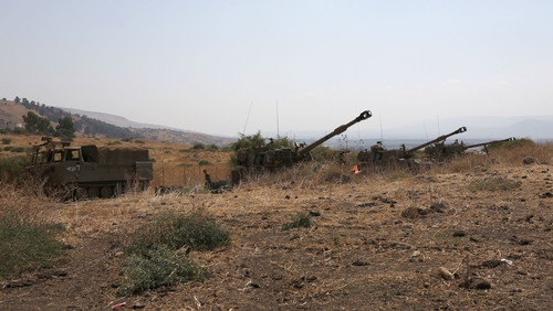 Israel 'plants dummy decoy' soldiers on border with Lebanon after Hizbollah threats Israel 'plants dummy decoy' soldiers on border with Lebanon after Hizbollah threats