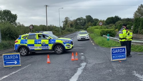 Two people killed in road traffic collision in Clare
