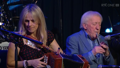 Watch: The Parting Glass performed in tribute to Gay Byrne Watch: The Parting Glass performed in tribute to Gay Byrne