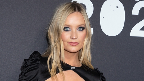Laura Whitmore nails punky chic at NME awards Laura Whitmore nails punky chic at NME awards
