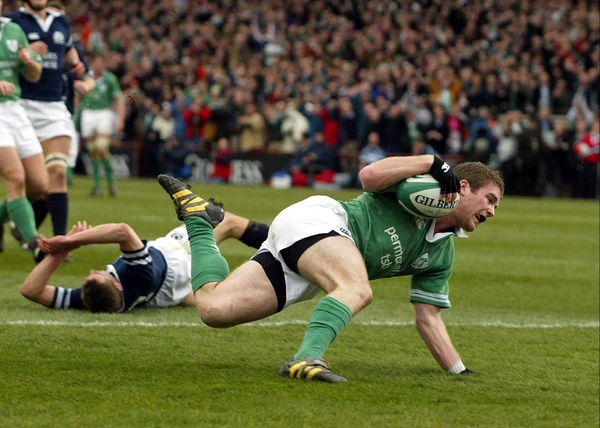 Gordon D'Arcy touches down against Scotland