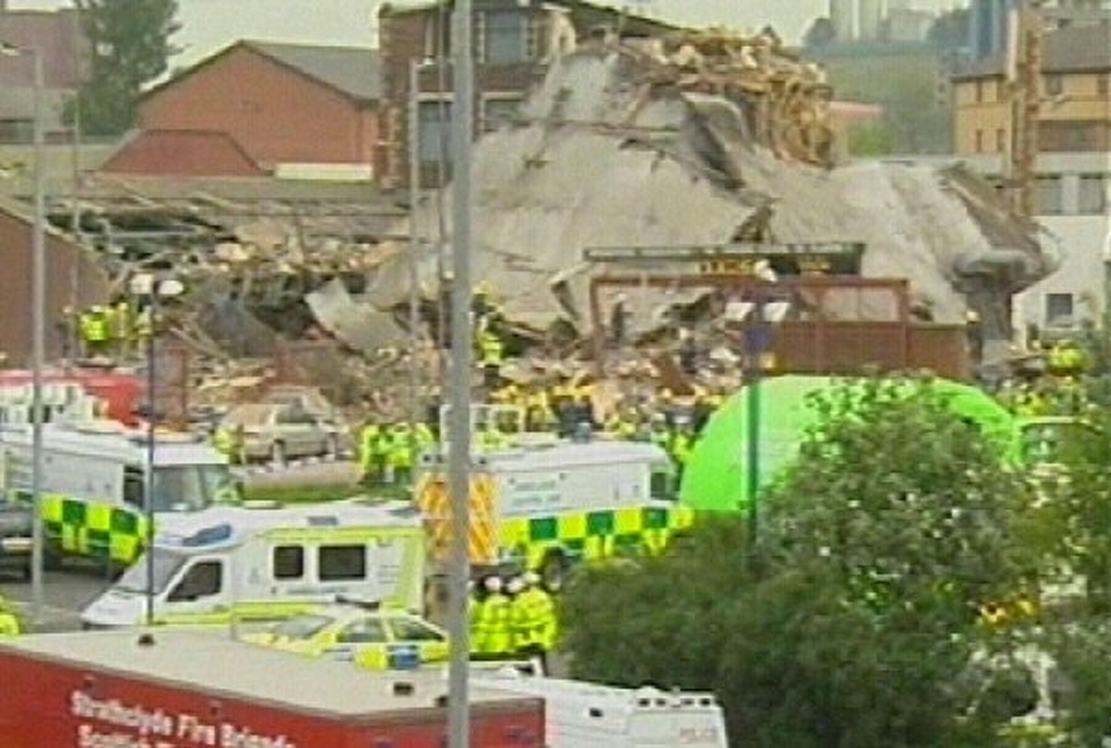 Four die in Glasgow factory explosion