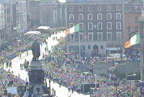 O'Connell Bridge, Dublin - Thousands watch parade