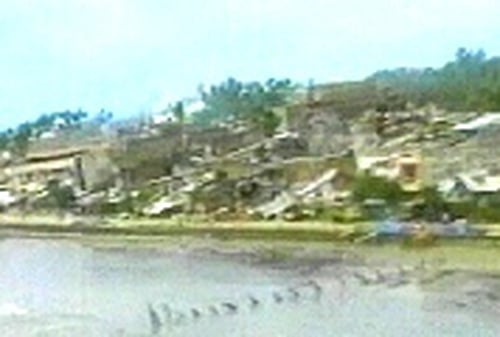 Nias - Island devastated by quake