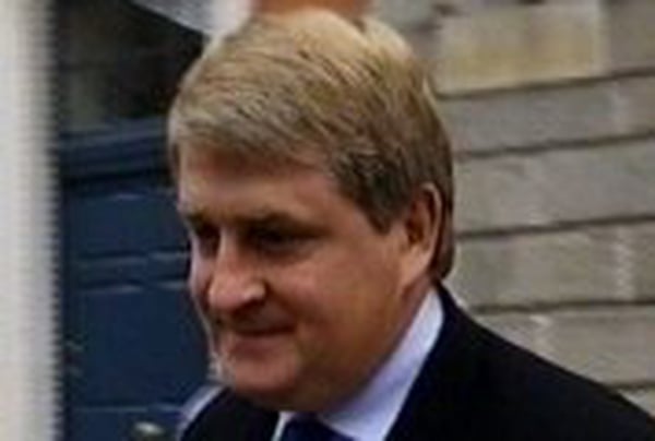 Denis O'Brien - Begins libel proceedings