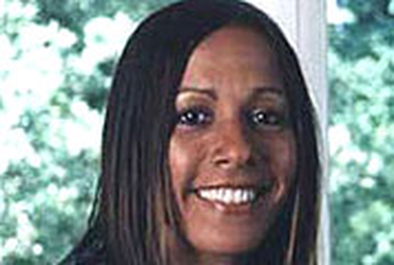 Holmes hits back at Dancing on Ice judge