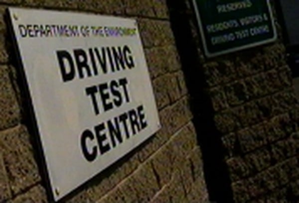 Driving tests - Waiting time well above ten-week target