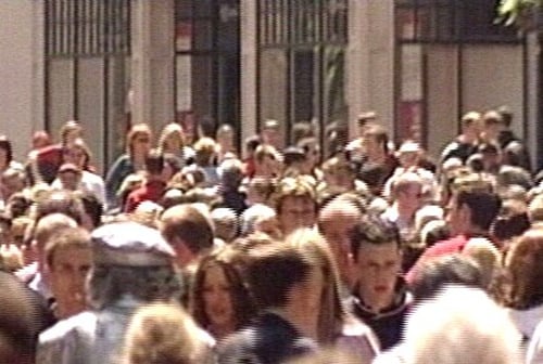 2006 Census - Foreign nationals make up a tenth of population