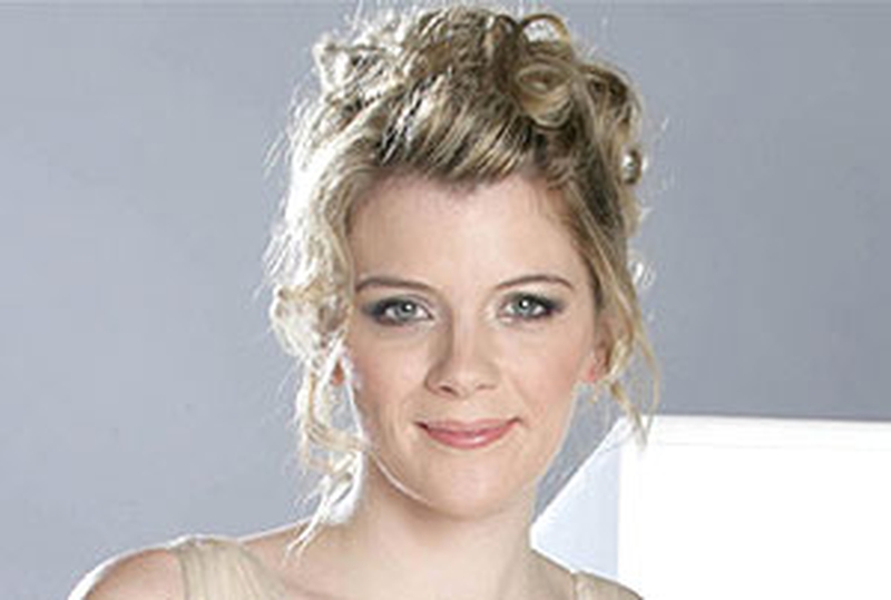 Corrie's Carla uncovers Leanne's secret