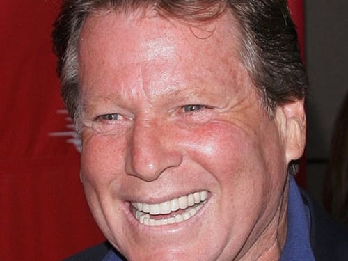 Ryan O’Neal and son charged over drugs