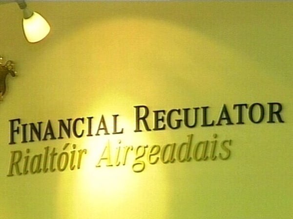 Financial Regulator - Evidence on bank bailout