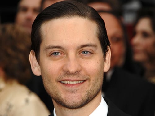 Jake Gyllenhaal and Tobey Maguire Are Siblings Battling - The New