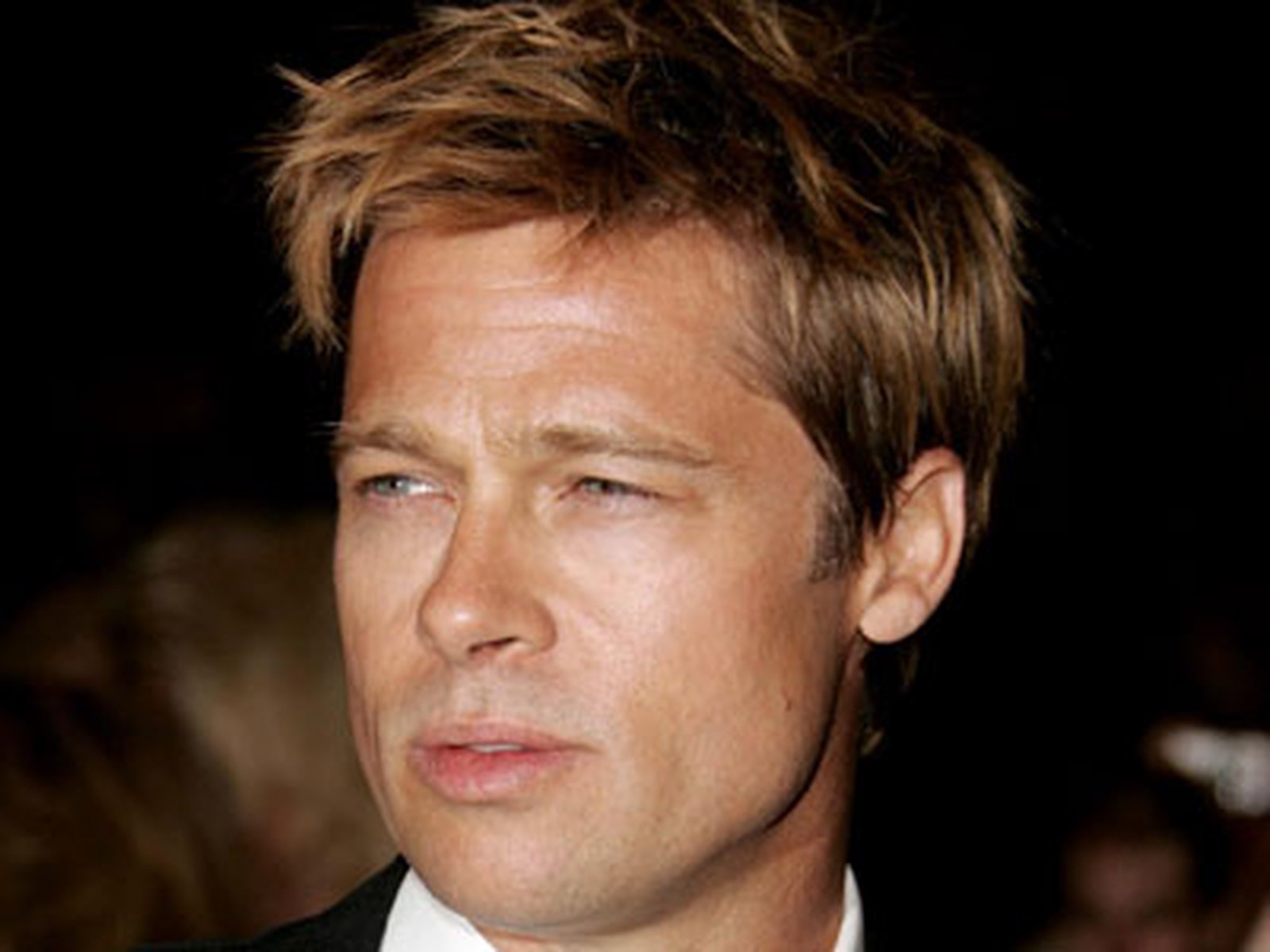 Brad Pitt requests a bottom double