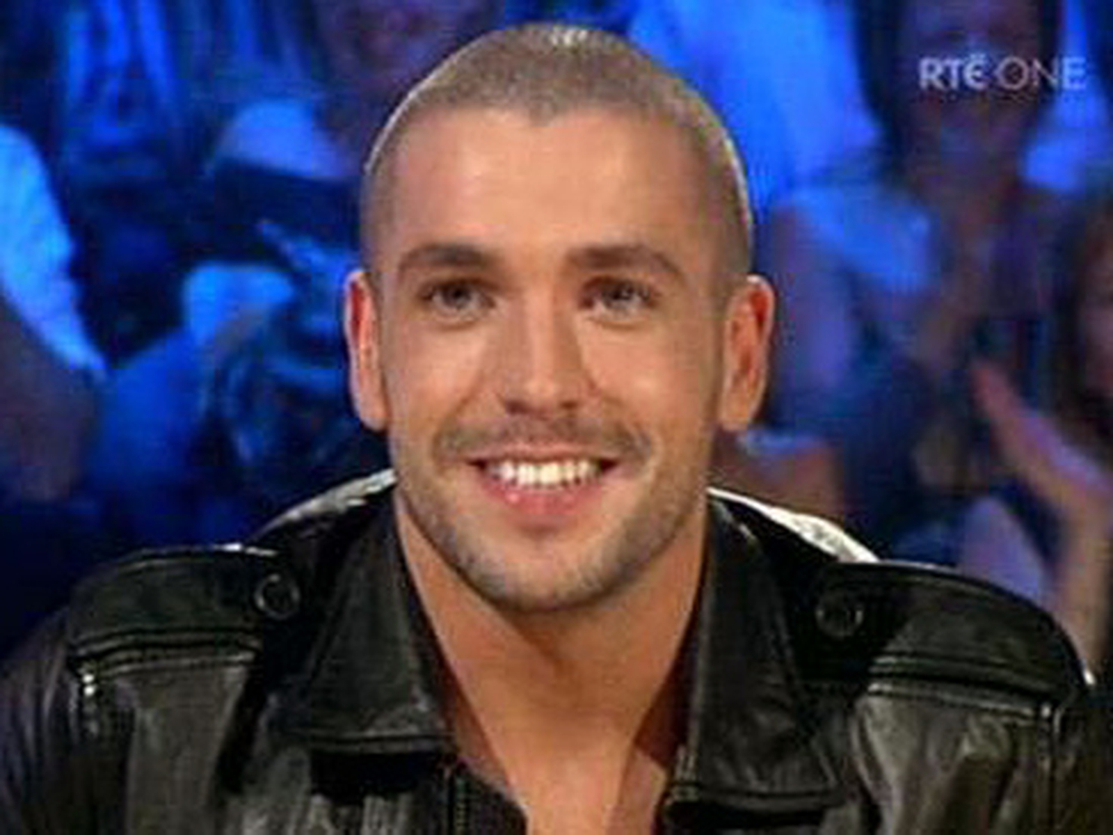 Singer Shayne Ward makes rehab vow