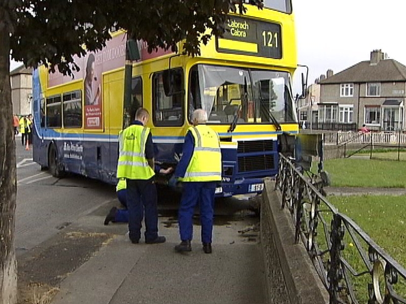 Three treated after Dublin Bus crash