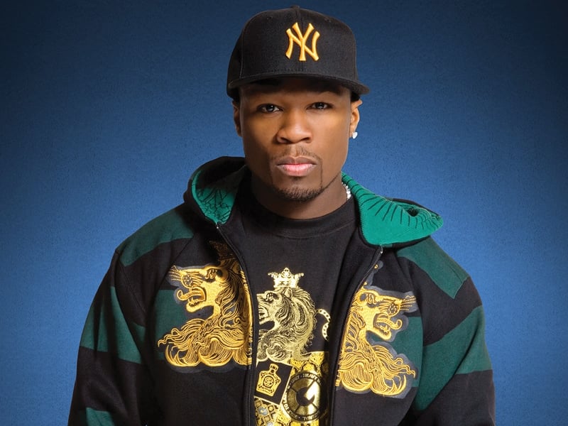 50 Cent's diamond chain snatched on stage