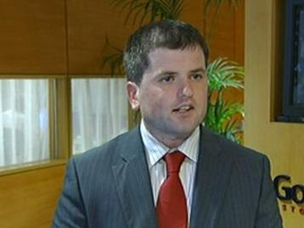 Dermot O'Leary - Consumer saving trend 'partly reversed'