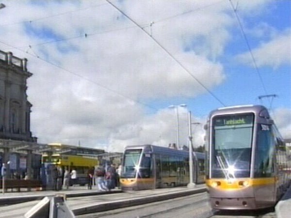Luas - Agency urges use of charge cards