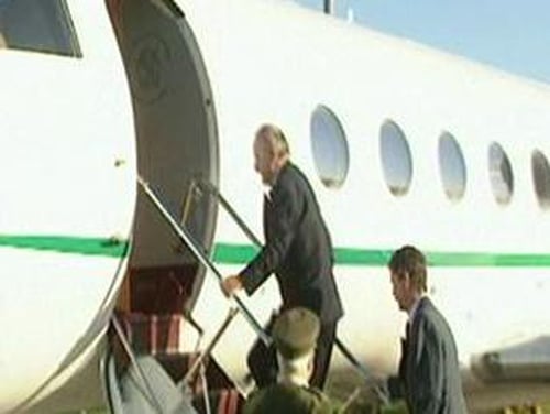 Govt Jet - Albert Reynolds stopped in Bahamas in 1994