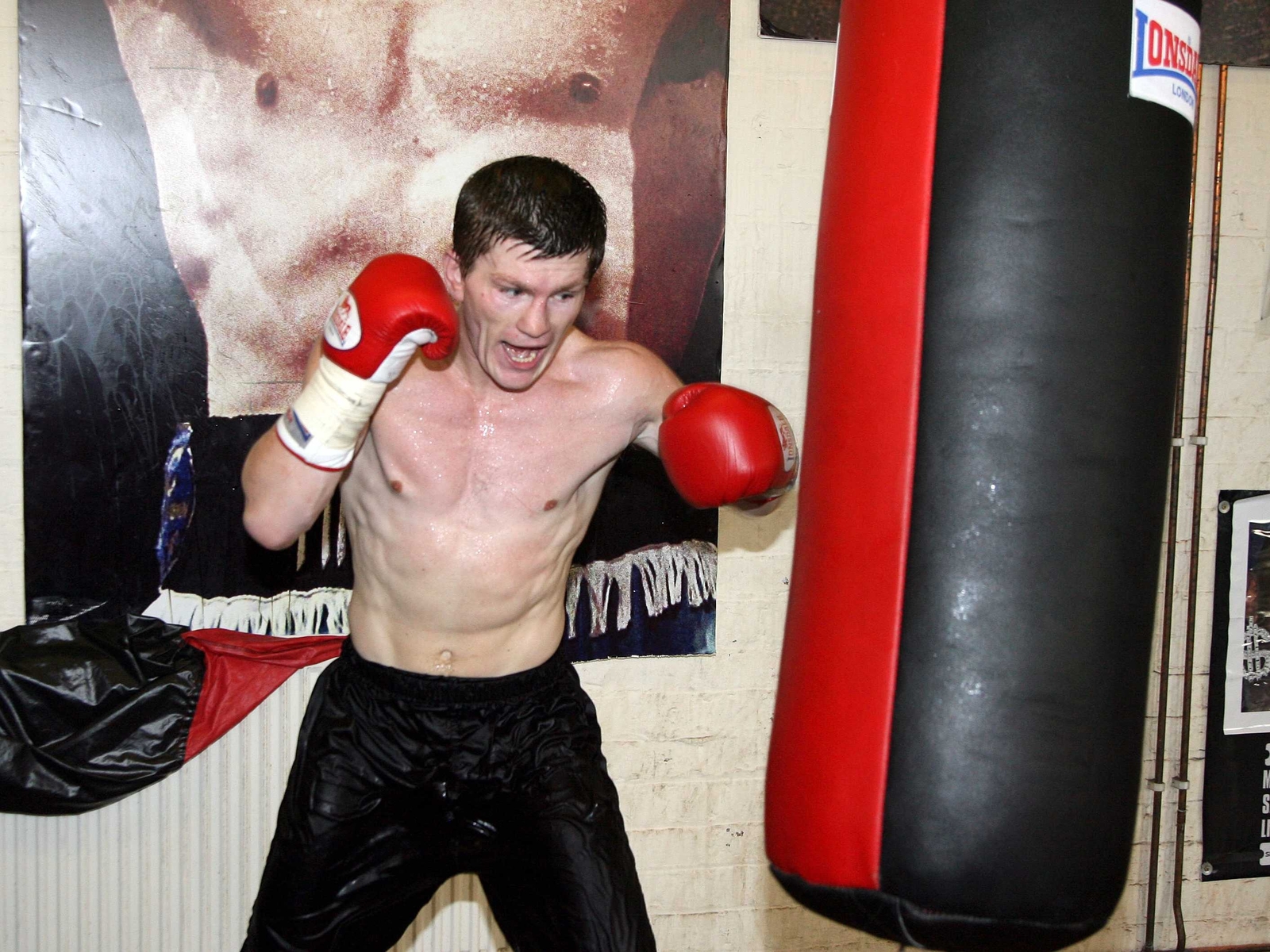 Ricky hatton cheap punch bag