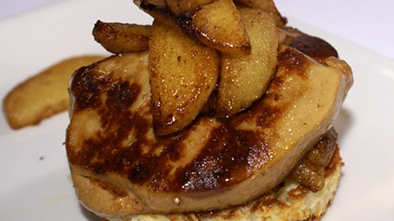 Seared Foie Gras, Caramelised Apple and Toasted Brioche