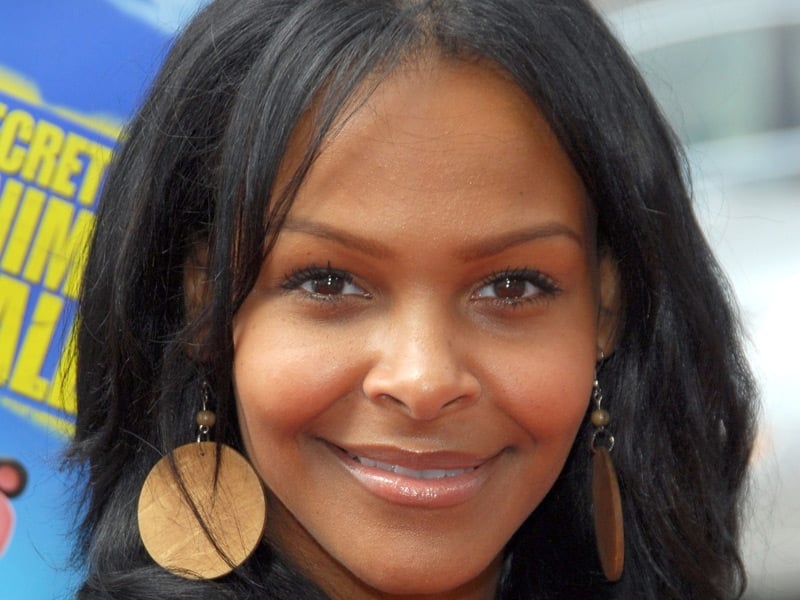 Dancing On Ice star Mumba collapses