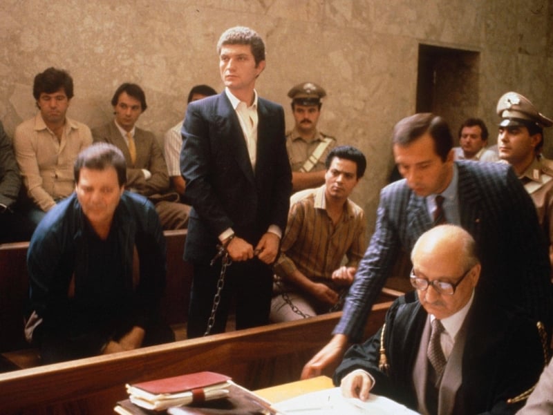 54 arrested in Mafia raids in NY