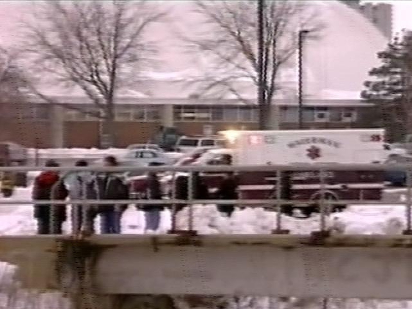 Six dead in Illinois college shooting