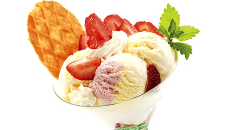 Strawberry Sundae