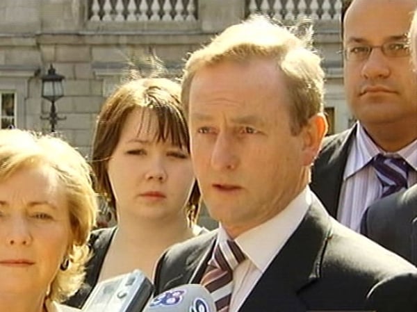 Enda Kenny - Wants to see plans for economic recovery