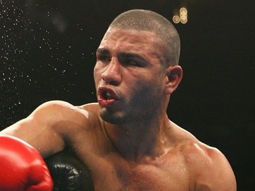 Miguel Cotto wins alt at third weight