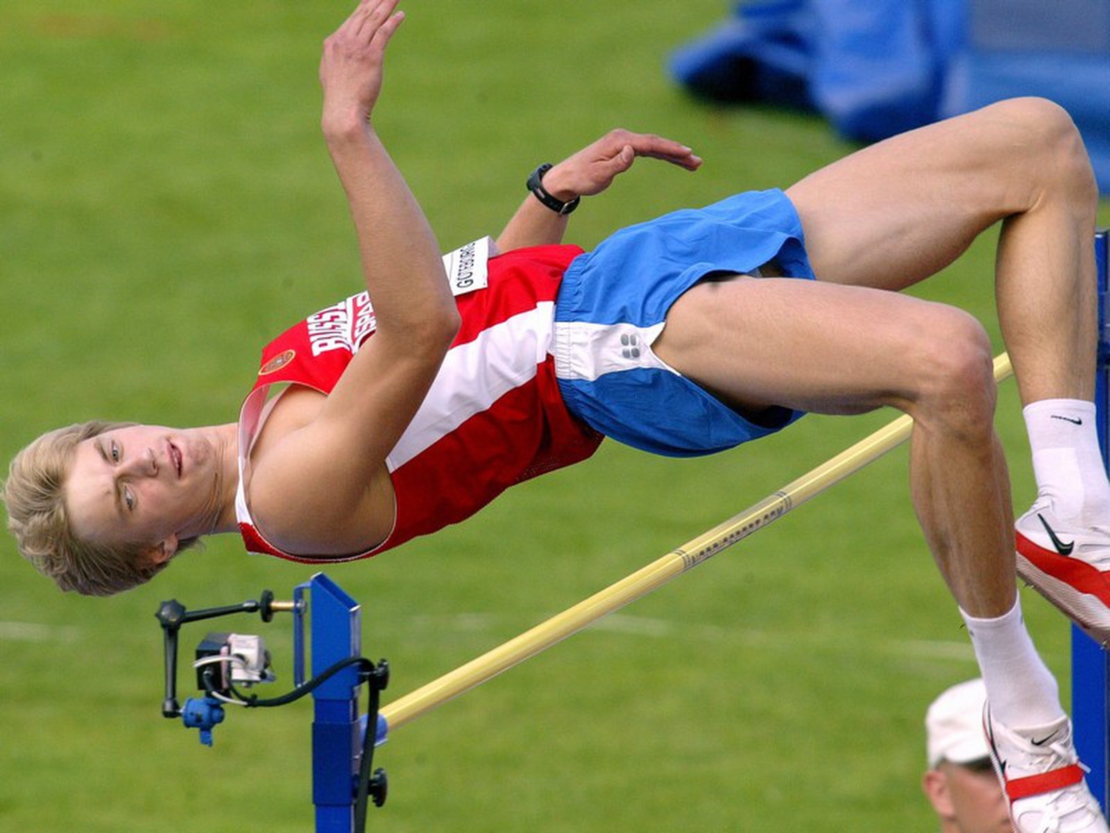 Silnov wins men's high jump gold