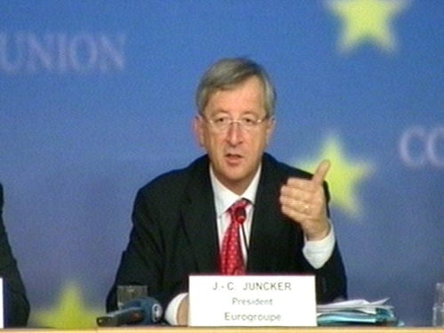 Jean-Claude Juncker - Backing French proposals