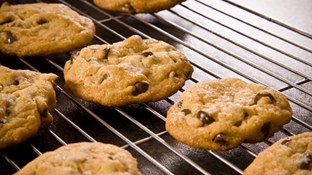 chocolate chip cookies