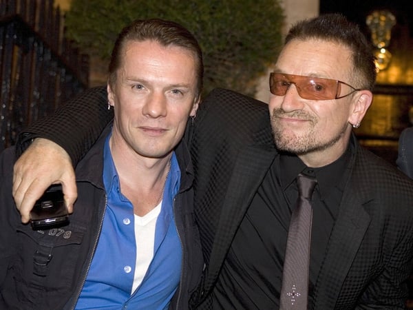 Larry Mullen criticises Bono