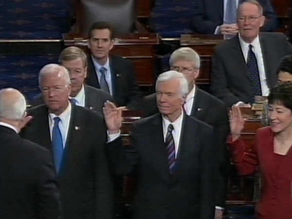 Obama takes oath again as precaution