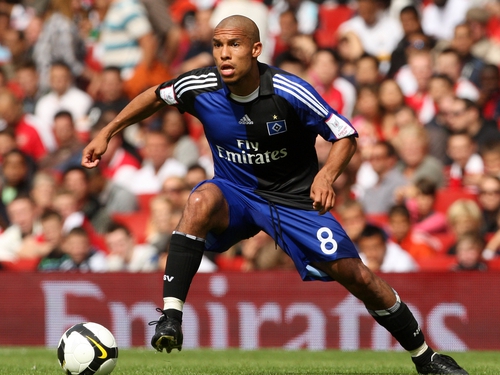 Nigel de Jong is the latest player to attract the interest of Manchester City